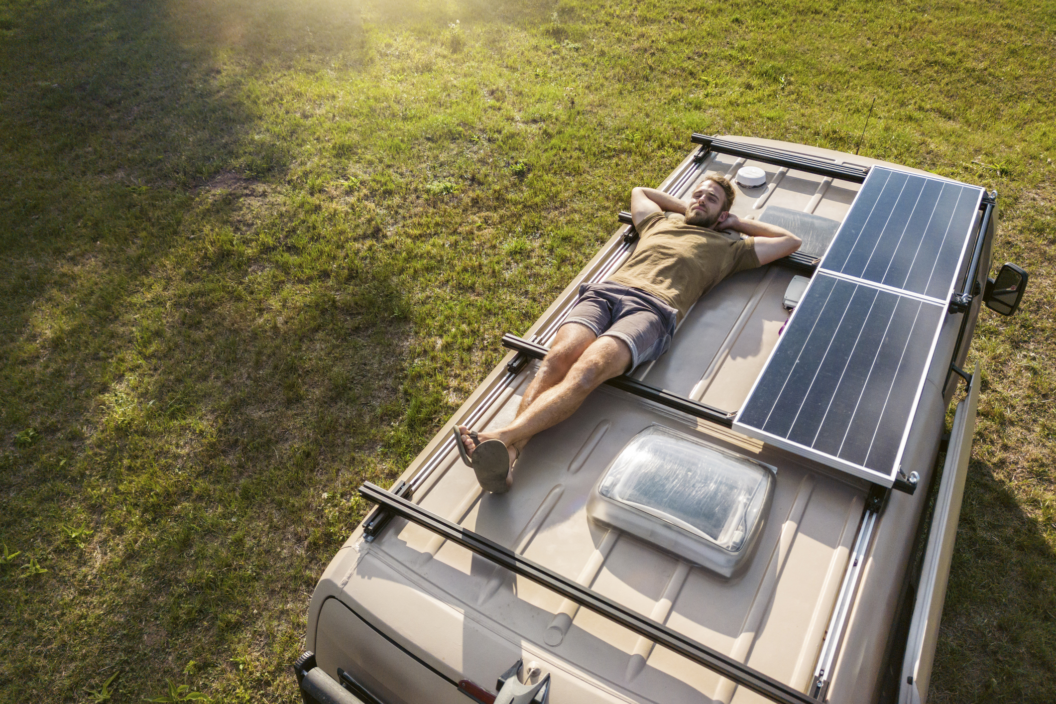 Cost-effective and dependable solar energy solutions for mobile, off grid and cabin living.